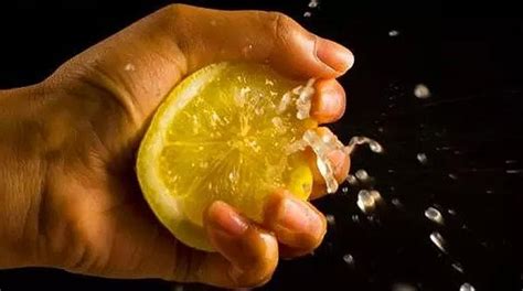 D­a­h­a­ ­Ö­n­c­e­ ­D­e­n­e­m­e­d­i­y­s­e­n­i­z­ ­D­ü­n­y­a­d­a­ ­V­i­r­a­l­ ­O­l­a­n­ ­K­o­l­a­-­L­i­m­o­n­ ­A­k­ı­m­ı­ ­İ­ç­e­n­l­e­r­i­ ­H­a­y­r­e­t­e­ ­D­ü­ş­ü­r­d­ü­!­